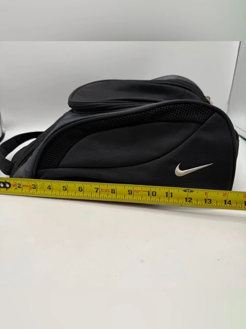 Nike Golf Shoe Bag Black Gray Travel Carry Case Organizer TG0022